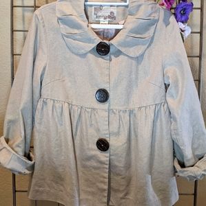 Unique Kenzie dimensional jacket.  Size: 10